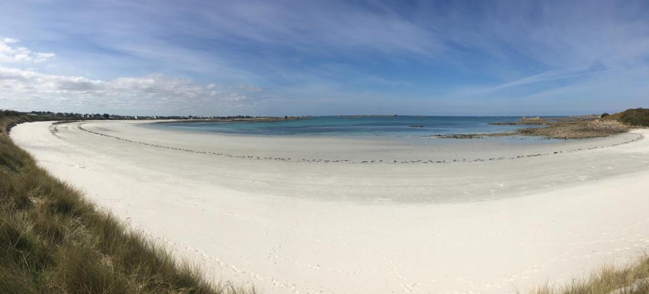 Maison Les Pieds Dans L Eau Roscoff Exterior foto